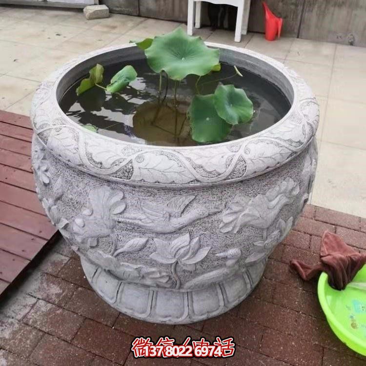 精美絕倫，濃濃古典風情歐式別墅大理石浮雕魚缸擺件