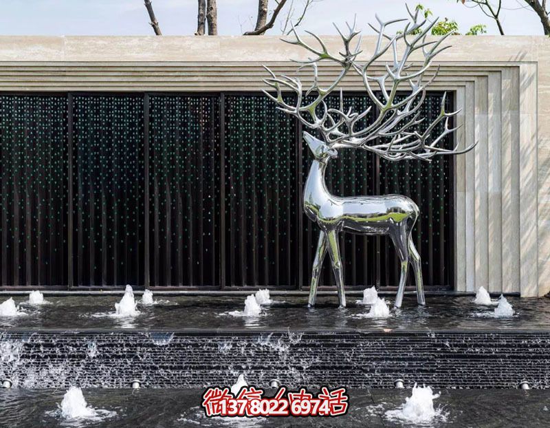 不銹鋼雕刻梅花鹿噴泉，打造公園景區創意噴泉