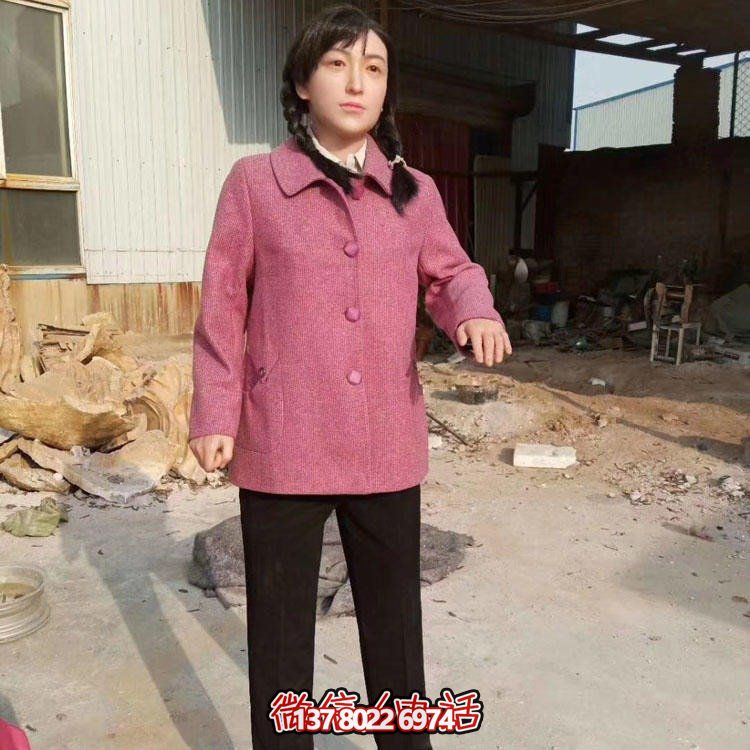 玻璃鋼仿真女孩雕塑，打造景區精美環境