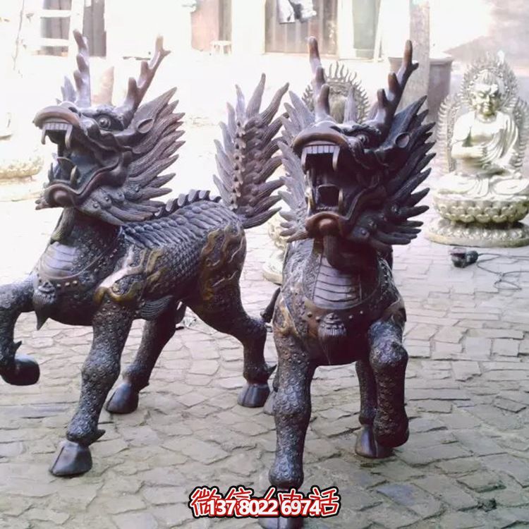 不銹鋼雕塑——精美的麒麟，奔跑、吼叫的象征