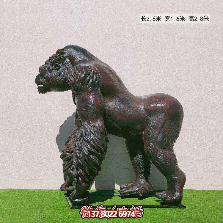 玻璃鋼仿真大猩猩動物雕塑，點綴游樂園游樂擺放