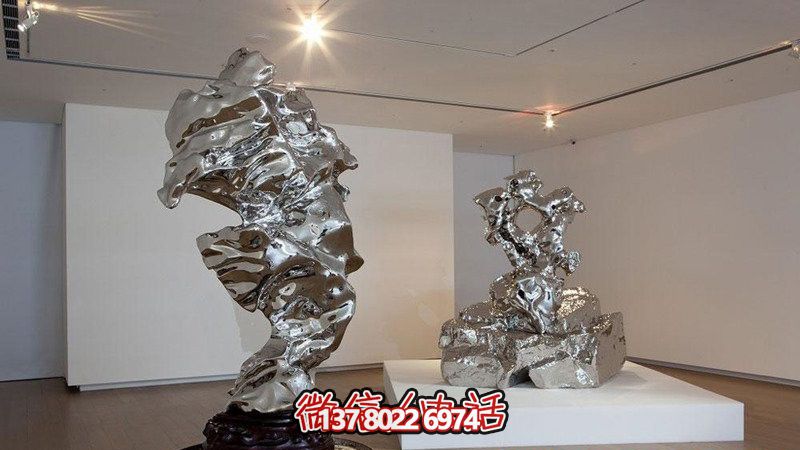 室內(nèi)創(chuàng)意擺件不銹鋼鏡面抽象太湖石雕塑 室內(nèi)創(chuàng)意擺件不銹鋼鏡面抽象太湖石雕塑